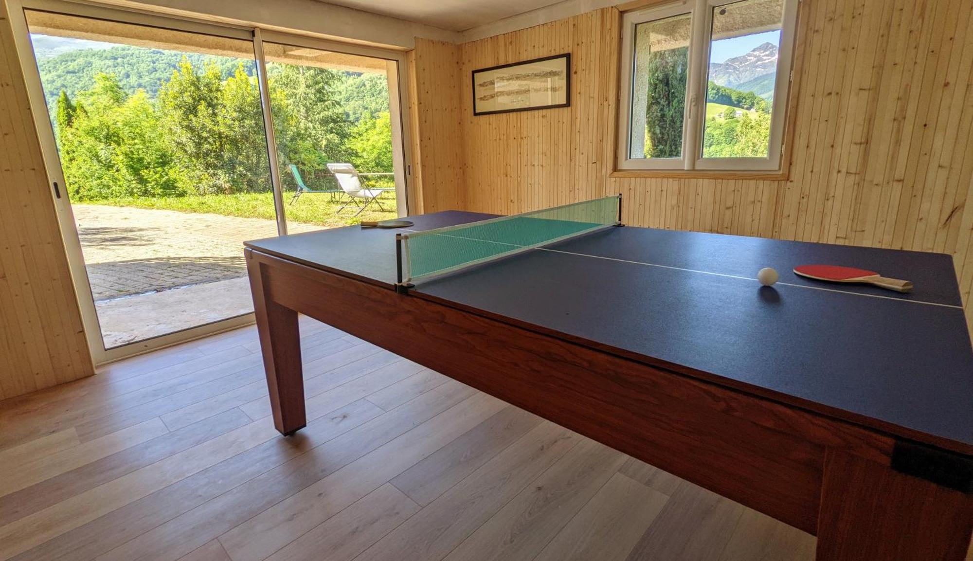 La Bigourdane Grand Gite Confortable & Spa Campan Exterior photo