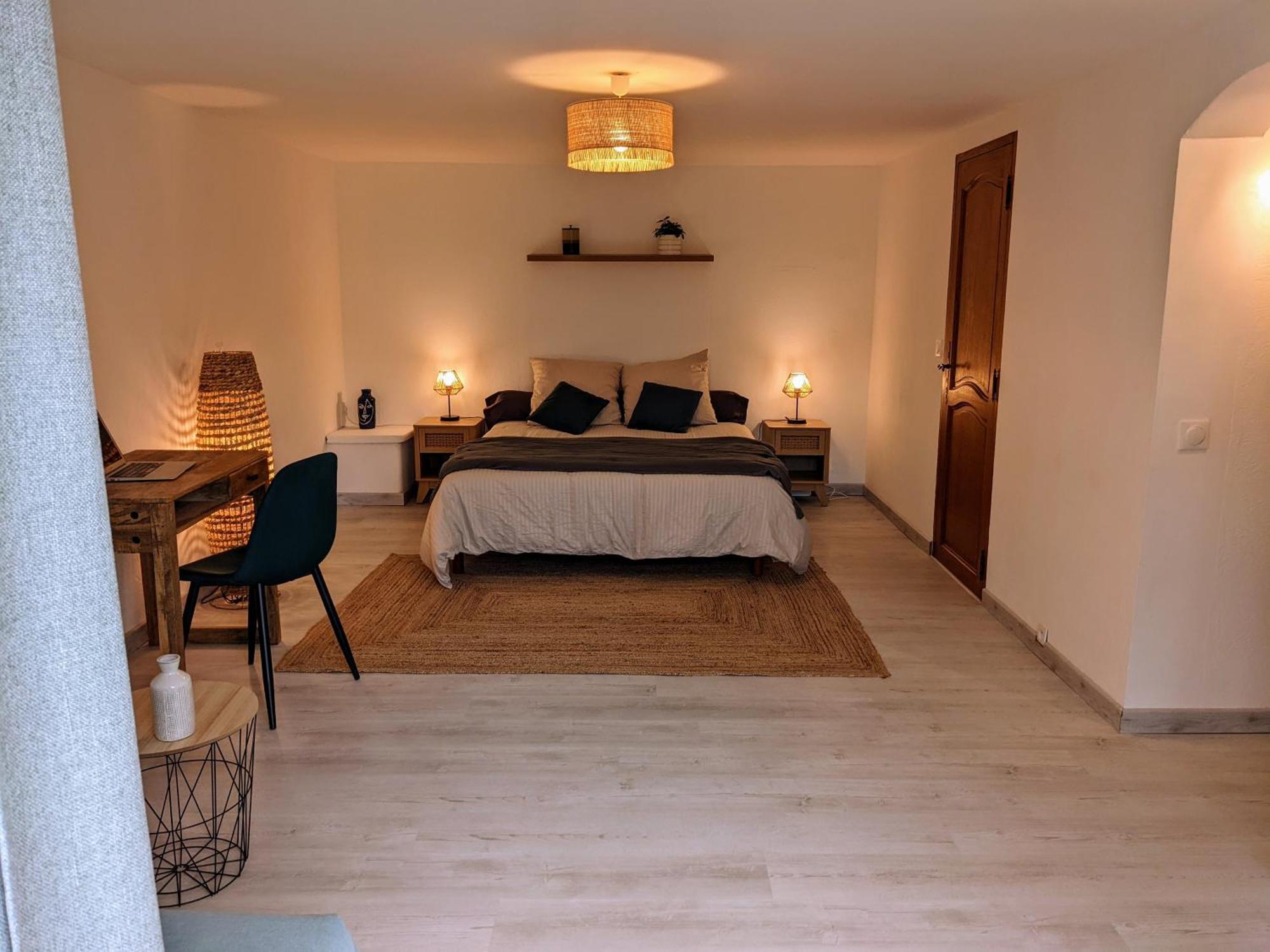 La Bigourdane Grand Gite Confortable & Spa Campan Exterior photo